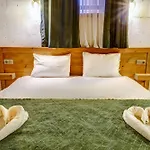 Otel Matiana View Cave *