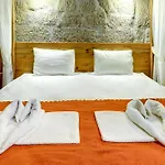 Otel Matiana View Cave