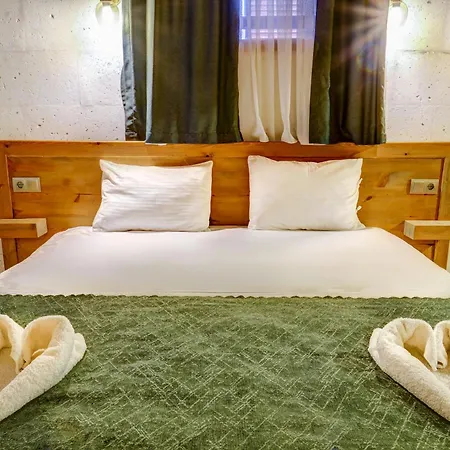 Otel Matiana View Cave *