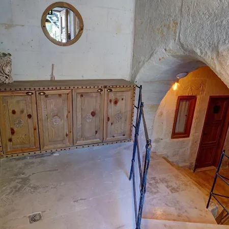 Hotel Matiana View Cave *