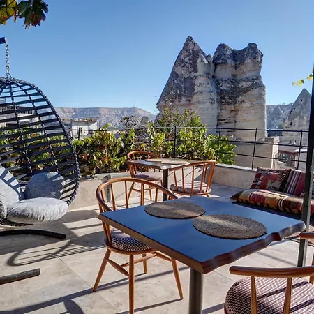 Matiana View Cave Otel