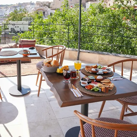 Matiana View Cave Hotell