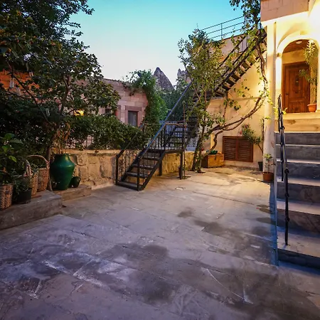 Hotel Matiana View Cave