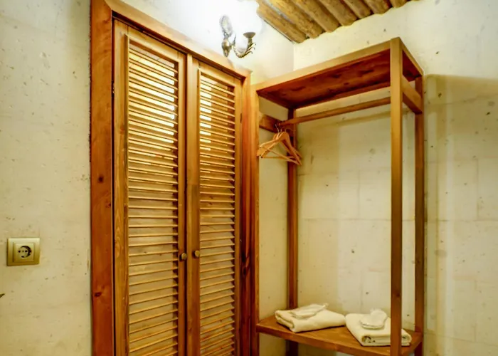 Matiana View Cave Otel *