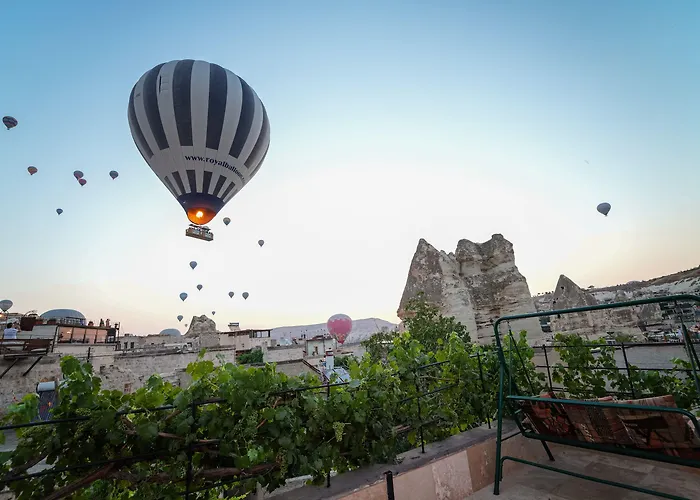 Matiana View Cave Otel